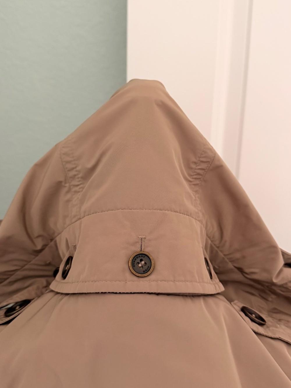 Burberry Brit Women's Trench Coat - Picture 6 of 6